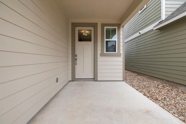 Building Photo - 1661 Coral Sunrise Trl