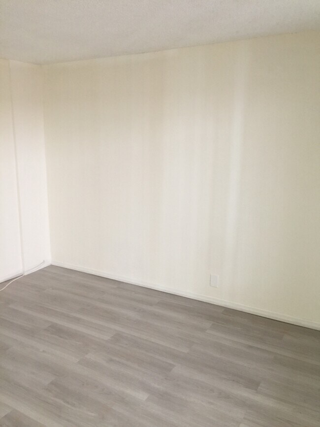 Foto del edificio - 519 N Francisca Ave