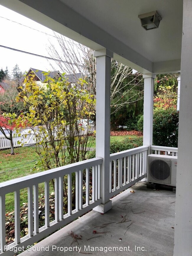 Building Photo - 2 br, 2.5 bath House - 668 Madison Avenue N
