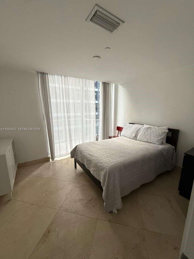 Foto del edificio - 1060 Brickell Ave