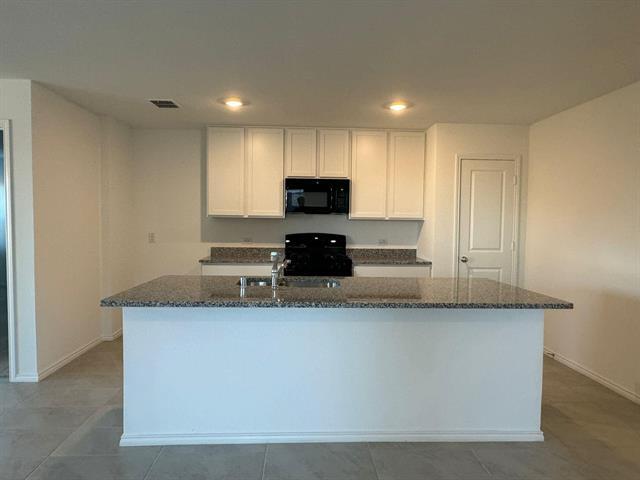 Building Photo - 2824 Eppright Dr