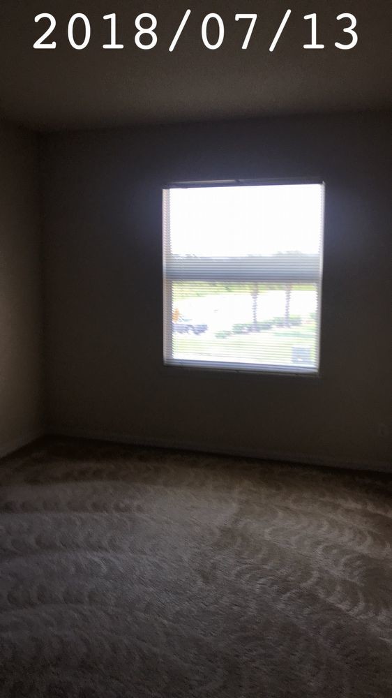 Building Photo - 1055 Venetian Dr 205