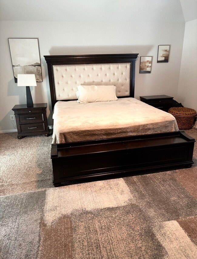 Building Photo - 17607 Desmond St