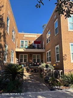 Foto principal - 1007 Acosta St