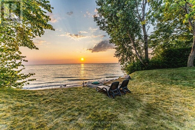 Photo du bâtiment - 1338 Spyglass Point Rd