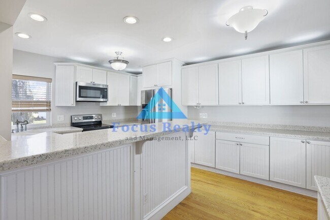 Building Photo - 7023 York Rd SW