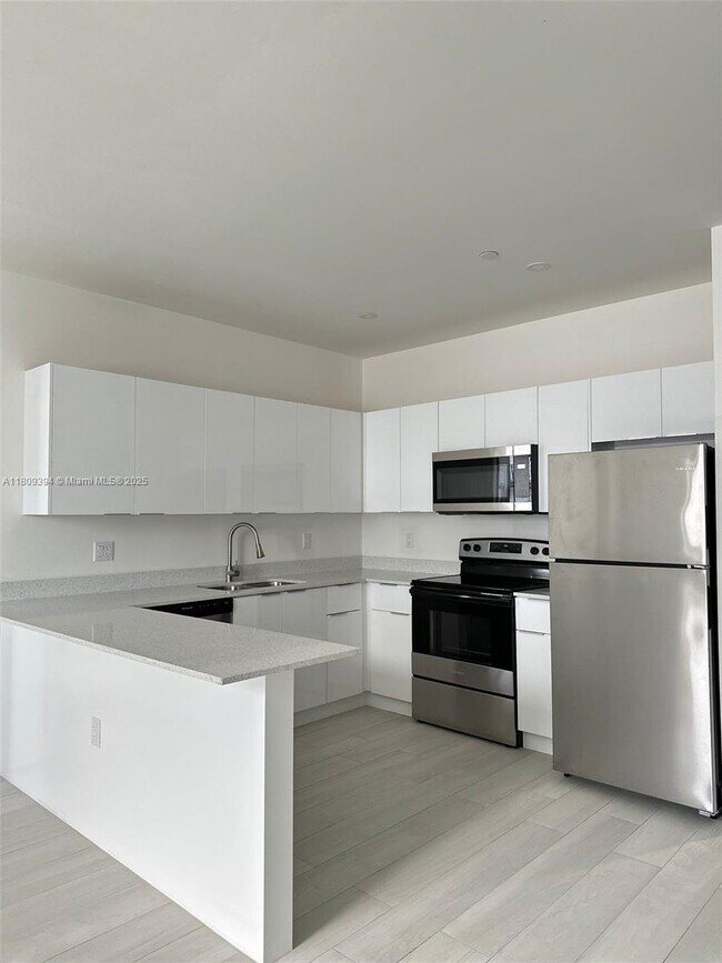 Foto del edificio - 909 E 24th St
