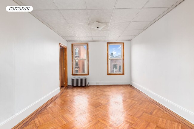 Foto del edificio - 589 Leonard St