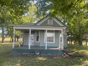 Building Photo - 501 Hollingsworth Rd