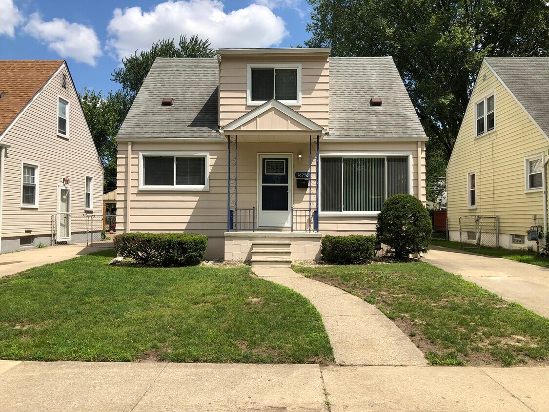 Foto principal - 18256 Gaylord