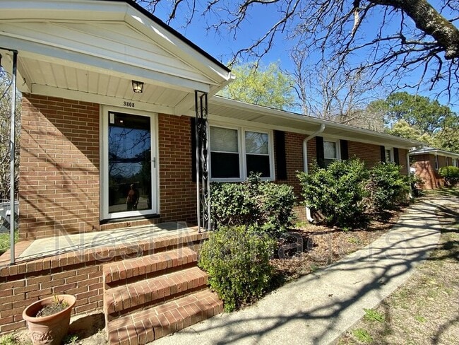 Building Photo - 3808 Hartwell Rd