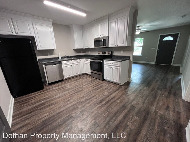 Foto del edificio - 3 br, 2 bath House - 920 Main St. Ste B