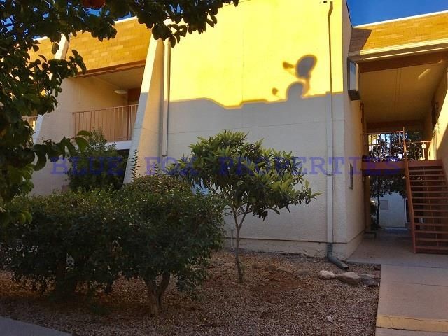 Primary Photo - 2 bedroom condo located in Las Colinas