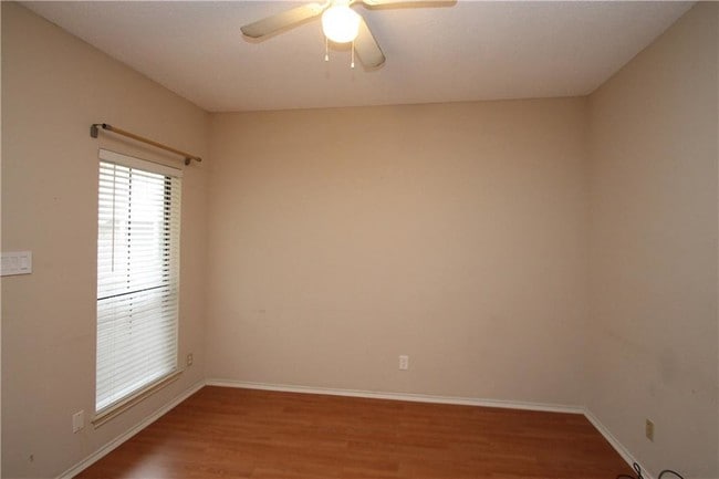 Building Photo - 4401 Speedway