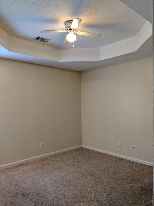 Building Photo - 1311 Co Rd 455