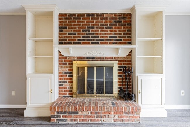 Building Photo - 472 Gresham Dr
