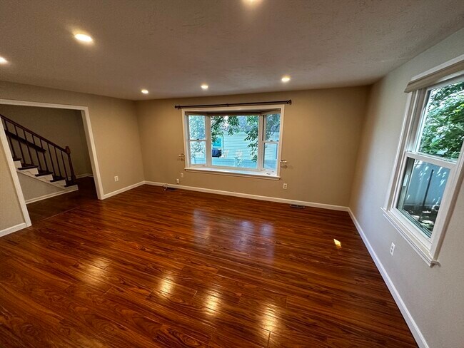 Foto del edificio - 16 James St