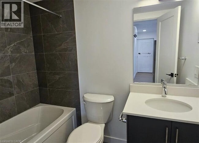 Building Photo - 31 Mill St