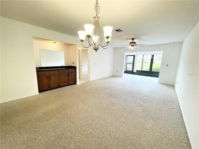 Building Photo - 255 Mission Trail S