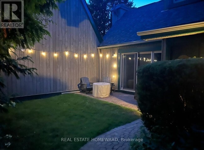 Photo du bâtiment - 5 Dawson Dr