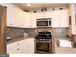 Building Photo - 278 Flagstone Rd