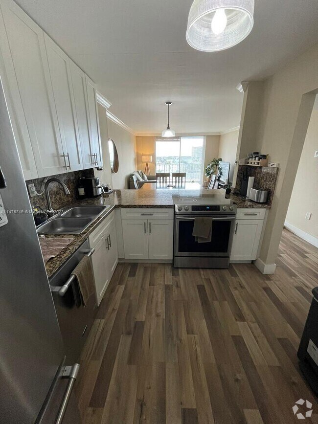 Isle of Normandy Ocean Side Apartments for Rent with Gym/Fitness Center