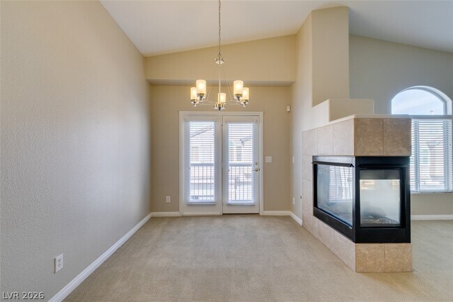 Foto del edificio - 8817 Tom Noon Ave