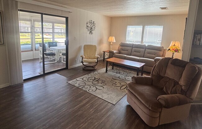 Foto del edificio - 2658 SW Monarch Trl