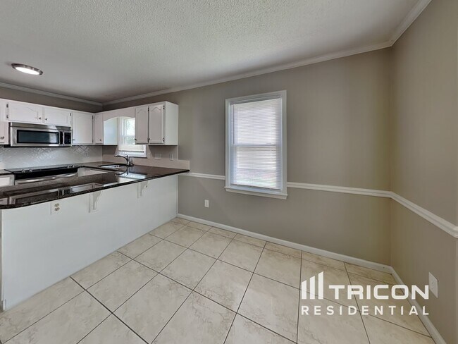 Foto del edificio - 14411 Cinnamon Field Rd