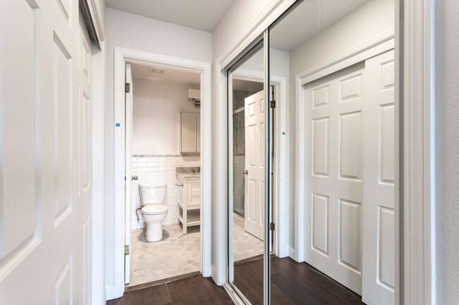Building Photo - 3 bedroom in San Francisco CA 94118