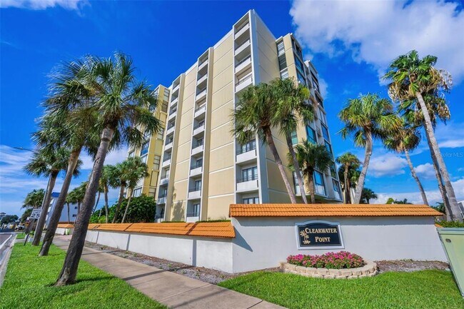 Foto del edificio - 800 S Gulfview Blvd