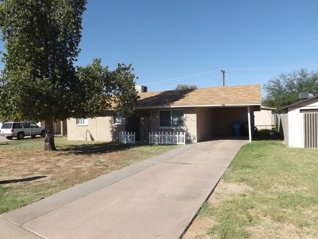 Building Photo - 3 Bedroom Phx. Home