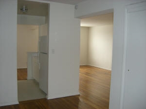 Interior Photo - 1180 Midland Ave