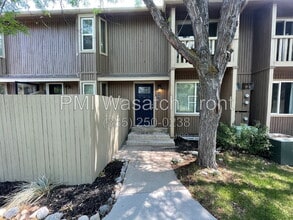 Building Photo - 662 E Cobblestone Ln