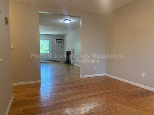 Foto del edificio - 2119 2nd Ave E
