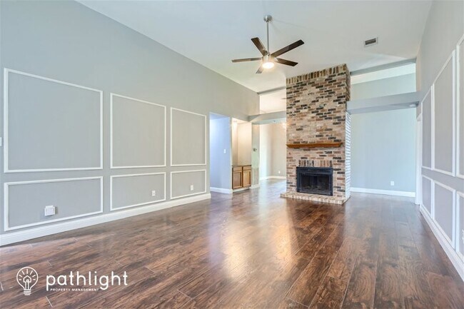 Building Photo - 725 Rawlins Drive, Lancaster, TX, 75146