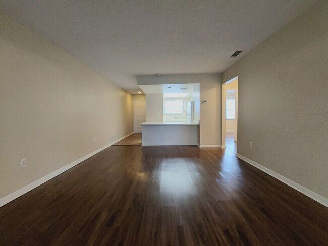 Foto del edificio - 6128 Topher Trail