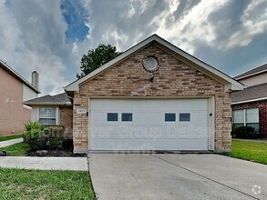 Building Photo - 1413 Deville Cir