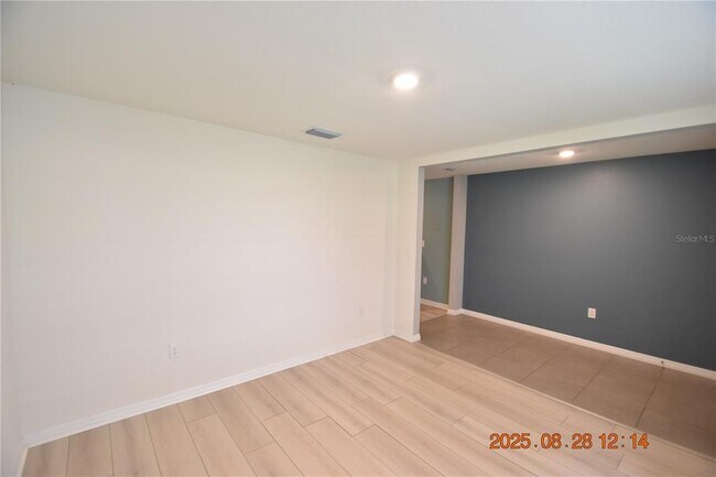 Foto del edificio - 8075 Broad Pointe Dr