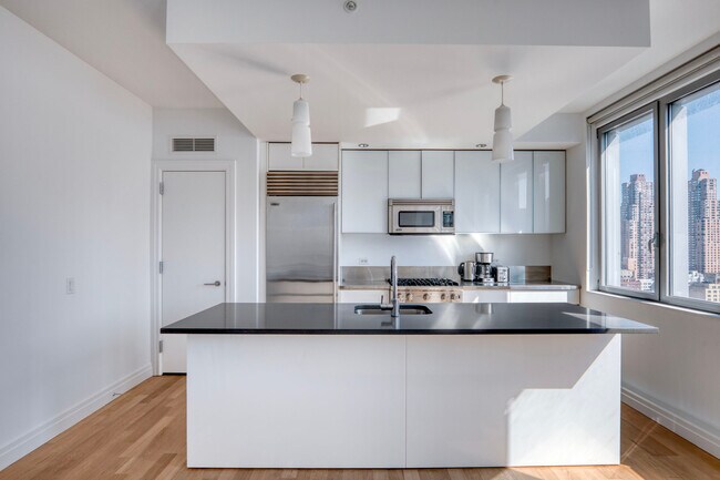 Foto del edificio - 550 W 54th St