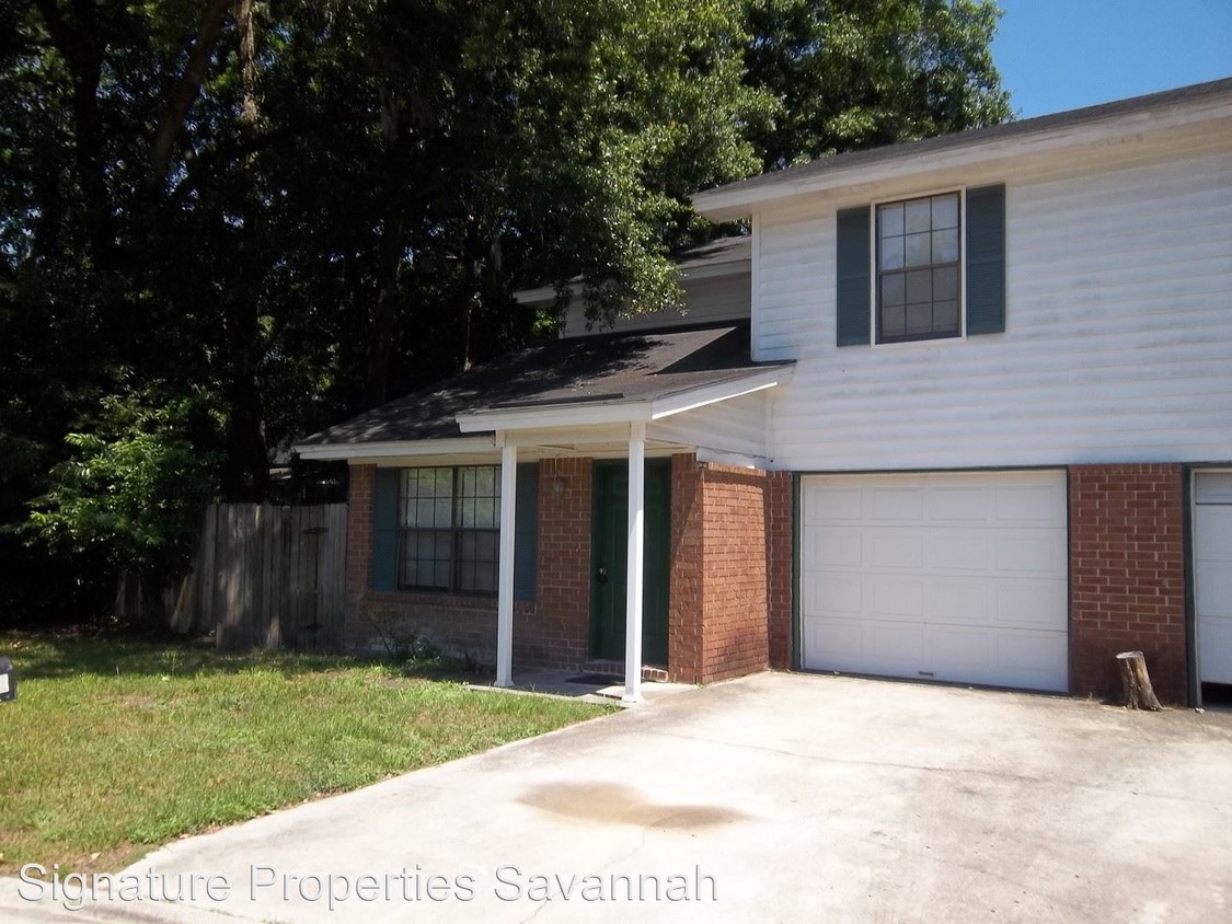 Primary Photo - 2 br, 1.5 bath House - 141 Hunt Club Court