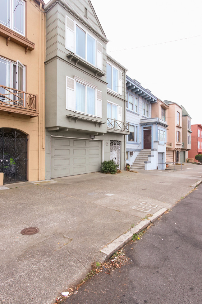 Foto del edificio - 840 Irving St
