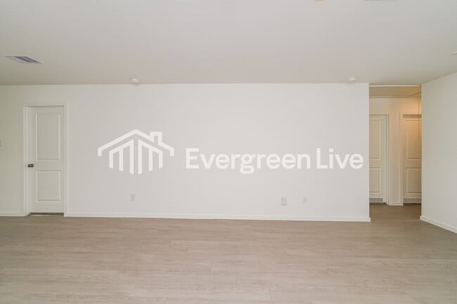 Foto del edificio - 10726 Red Orchid Dr