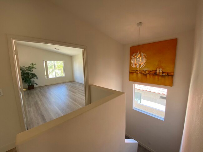 Foto del edificio - 9371 Santa Fe Rose St
