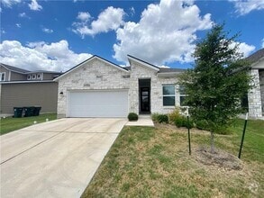 Building Photo - 332 Lacey Oak Lp