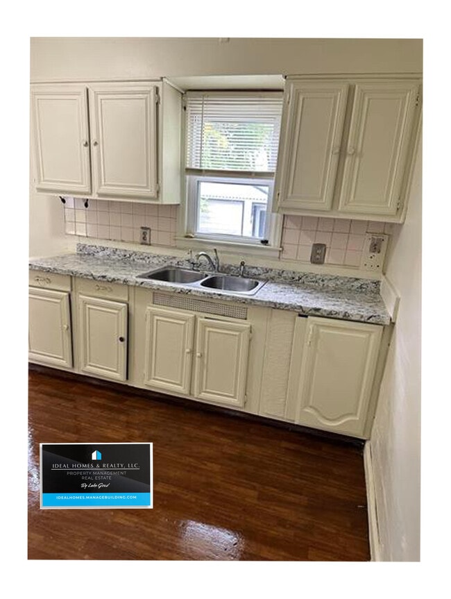 Foto del edificio - 2747 Sloan St