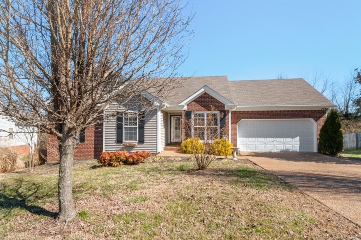 Primary Photo - Sought after Williamson County Home 3/2 wi...