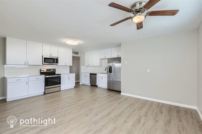 Building Photo - 2345 Ocotillo Road