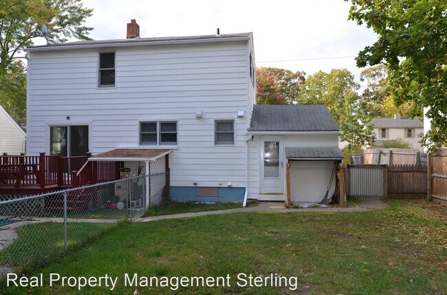 Foto del edificio - 4 br, 2 bath House - 53 Woodlawn Road
