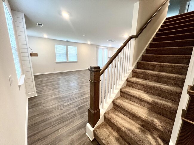 Building Photo - 6003 Weddington Pointe Dr